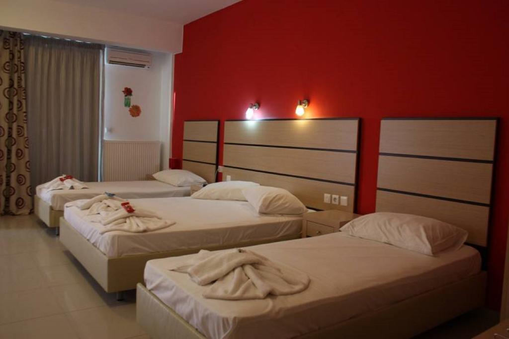 Rainbow Resort Paralía 外观 照片
