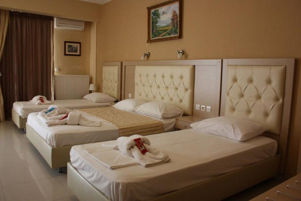 Rainbow Resort Paralía 外观 照片
