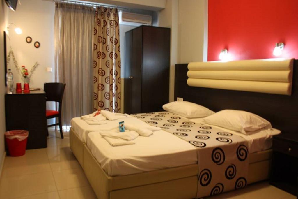 Rainbow Resort Paralía 外观 照片