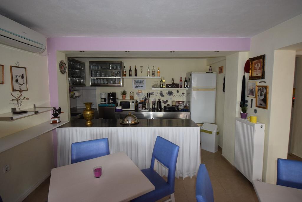 Rainbow Resort Paralía 外观 照片